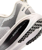 NIKE Nike Vomero 18 M - Summit White
