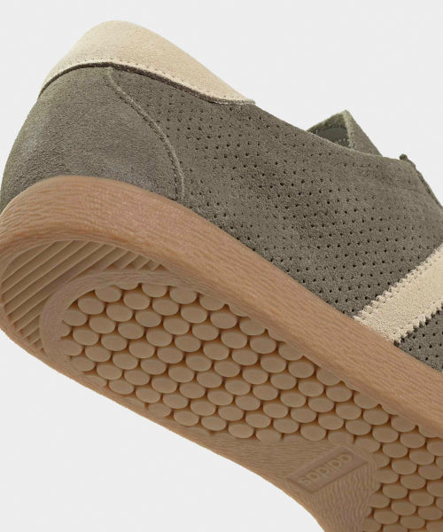 ADIDAS ADIDAS Sneakers Tobacco - Olive Strata