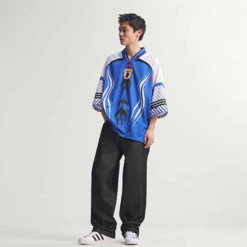 ADIDAS ADIDAS Bringbags Remix T-Shirt