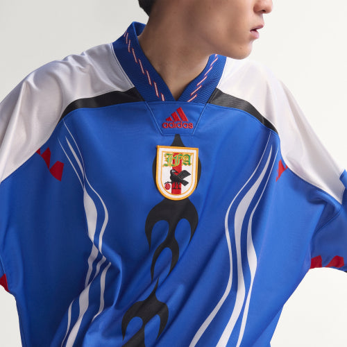 ADIDAS ADIDAS Bringbags Remix T-Shirt