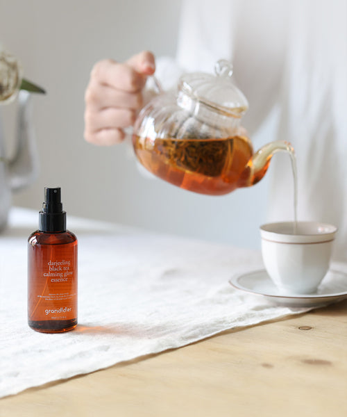 GRANDIDIER Darjeeling Black Tea Calming Glow Essence 80ml