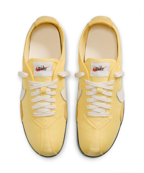 NIKE NIKE Sneakers Soft Yellow:Black:Soft Pearl