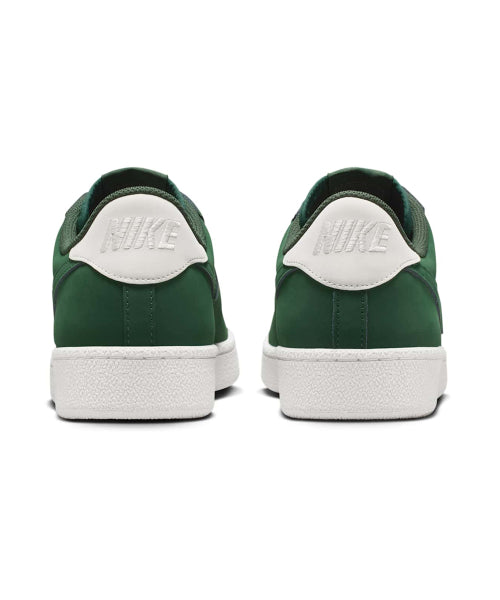 NIKE NIKE Sneakers Men - Size