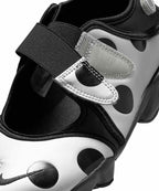 NIKE NIKE Sneakers Women - Black:Metallic Silver:Black