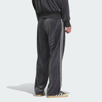 ADIDAS ADIDAS FB TP Velor Track Pants