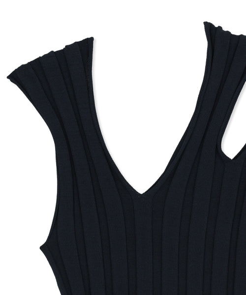 MATIN KIM MATIN KIM Cut Out Sleeveless Knit Top