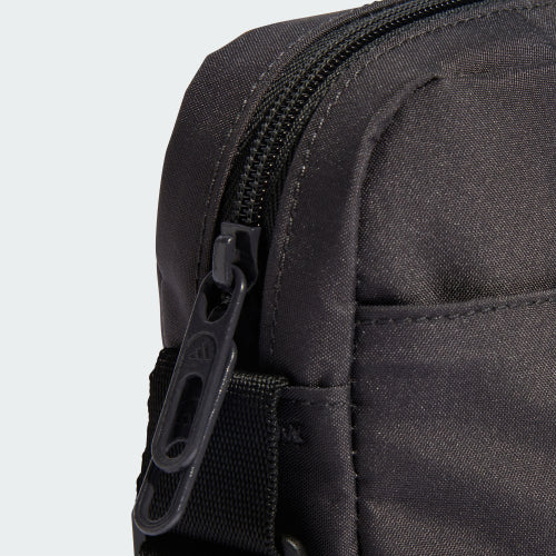 ADIDAS ADIDAS Audi F1 Team Organizer Bag