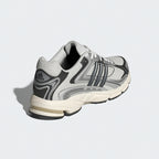 ADIDAS ADIDAS Response CL Sneakers