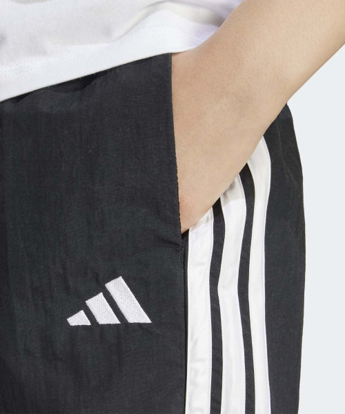 ADIDAS ADIDAS Essential 3-Stripe Lifestyle Woven Short Pants - Size S