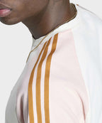ADIDAS ADIDAS T-Shirt Washed Kali Tee - White: Sand Pink