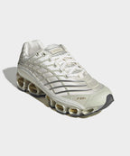 ADIDAS ADIDAS Mega Ride F50 Sneakers - White: Gold Metallic