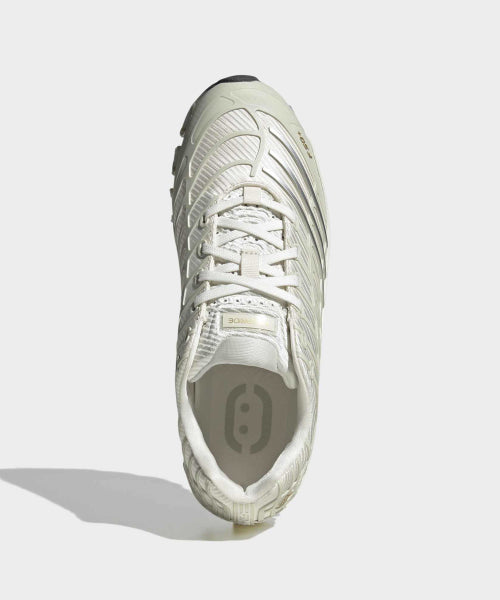 ADIDAS ADIDAS Mega Ride F50 Sneakers - White: Gold Metallic