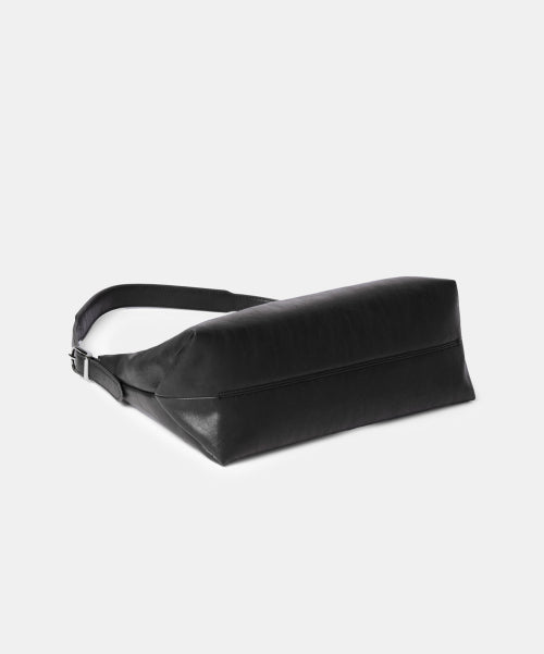 MUSINSA STANDARD WOMAN MUSINSA STANDARD WOMAN Women's Buckle Slouchy Shoulder Bag