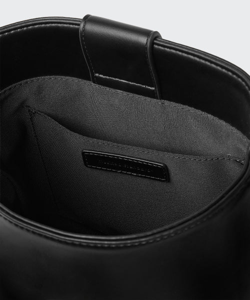MUSINSA STANDARD WOMAN MUSINSA STANDARD WOMAN Women's Bucket Shoulder Bag [Black]