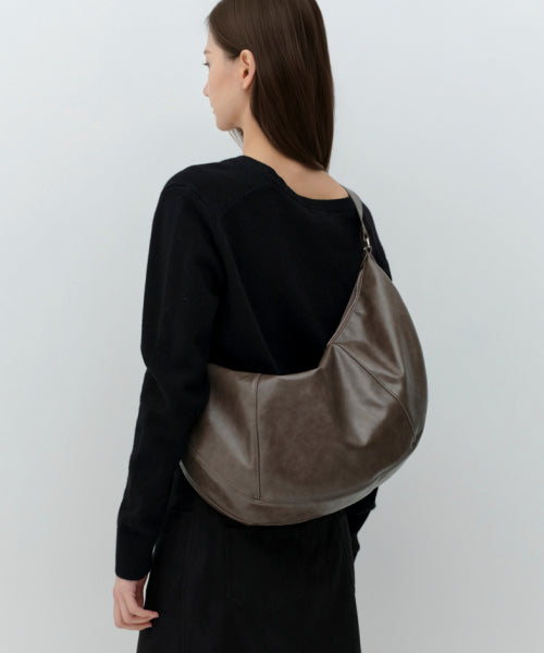 MUSINSA STANDARD WOMAN MUSINSA STANDARD WOMAN Crescent Hobo Bag Khaki Gray