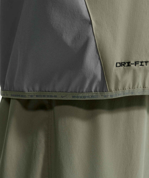NIKE NIKE Tech Helios Long Sleeve Shell M - Light Army