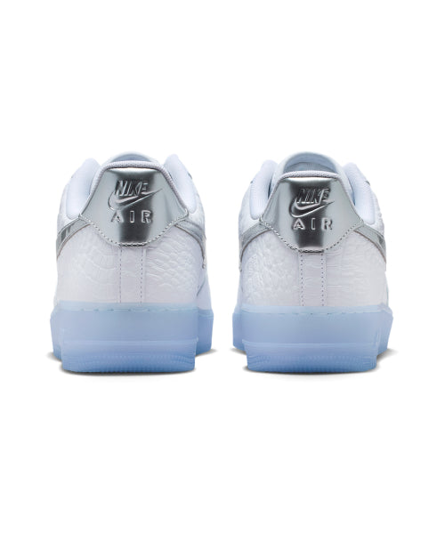 NIKE Nike Sneakers Size