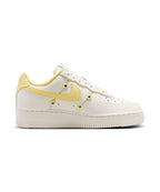 NIKE NIKE Air Force 1 07 W - Size