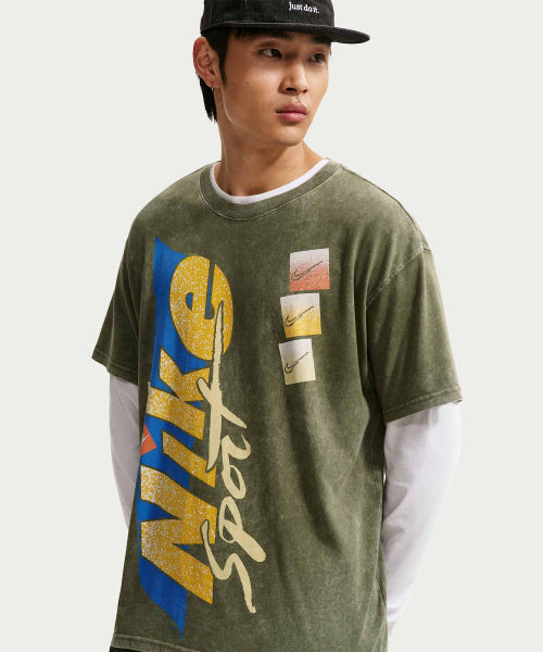 NIKE NIKE T-Shirt Medium Olive