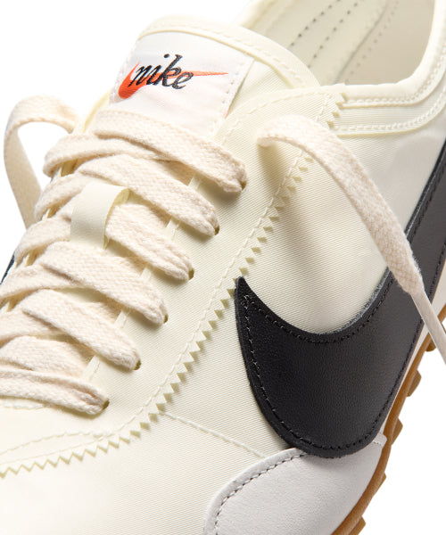 NIKE Nike Sneakers Black