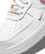 NIKE NIKE Air Force 1 07 Essential W - White: Rust Pink