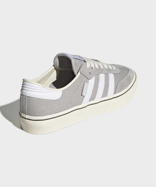 ADIDAS ADIDAS Samba ST - Gray: White