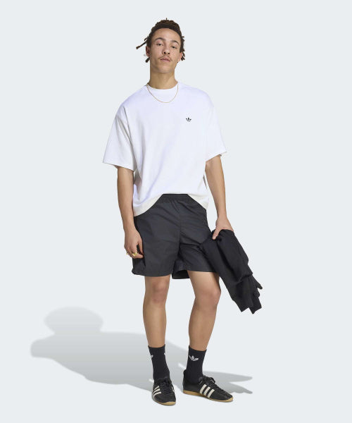 ADIDAS ADIDAS Trefoil Essential Woven Short Pants - Black