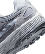 NIKE NIKE Sneakers P-6000 W - Football Gray