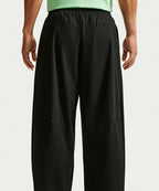 NIKE NIKE Pants M - Black: Dark Smoke Gray