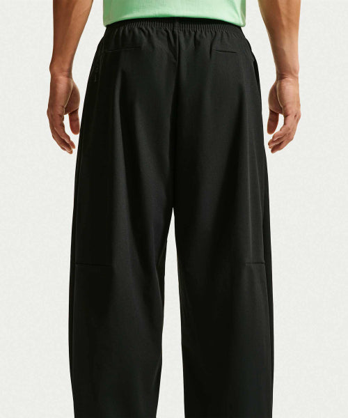 NIKE NIKE Pants M - Black: Dark Smoke Gray