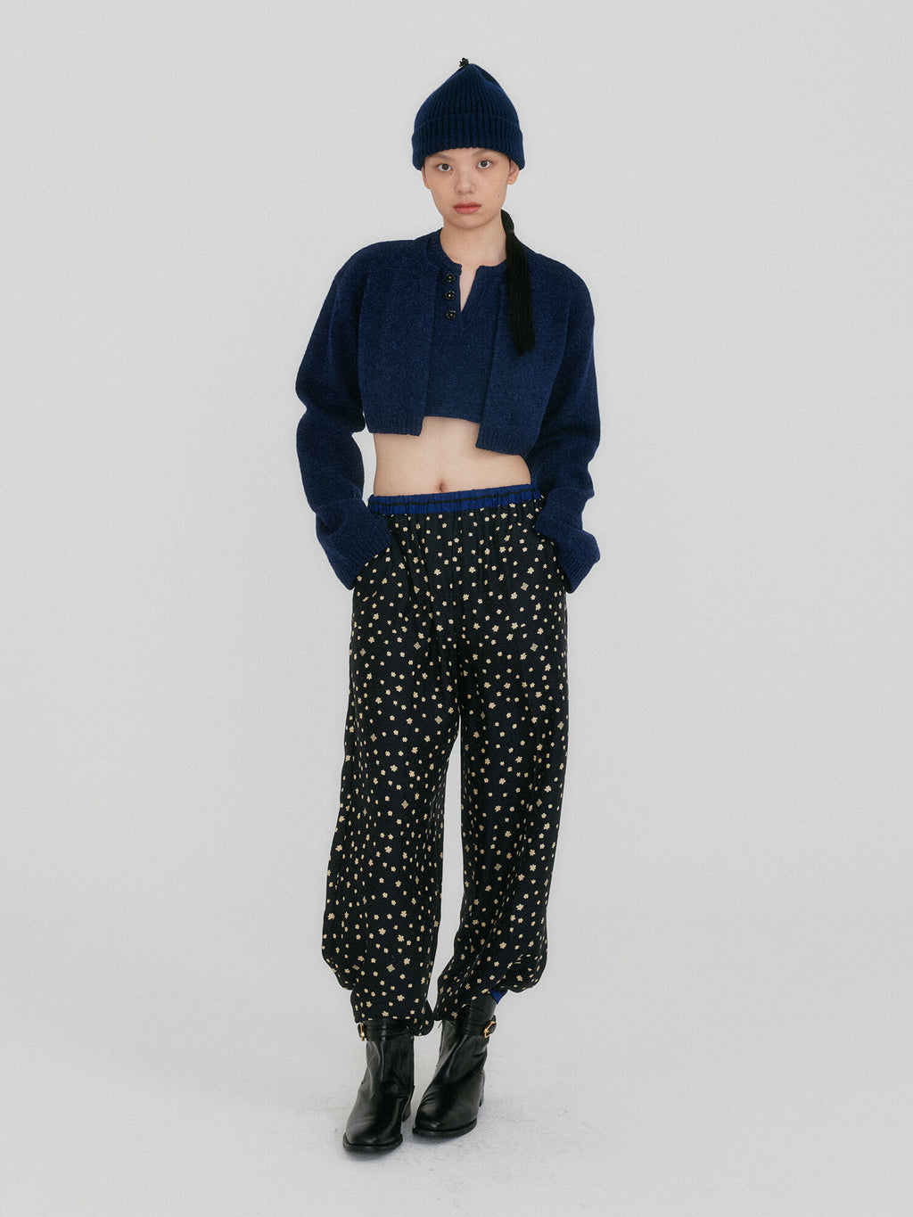 EENK ZONNE Cropped Knit Cardigan - Navy