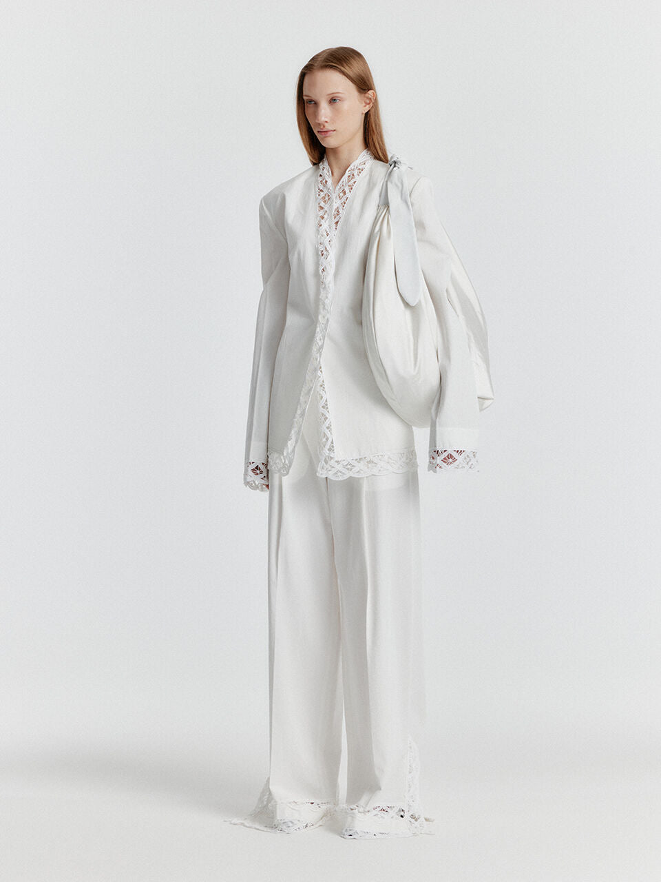 EENK YERI Side-slit Lace-trim Pants - White