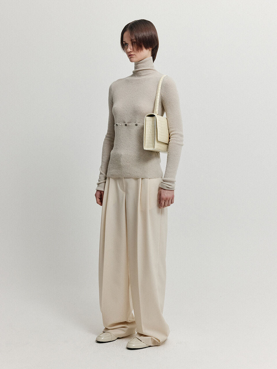 EENK EENK XEEP Separable Knit Turtleneck - Beige