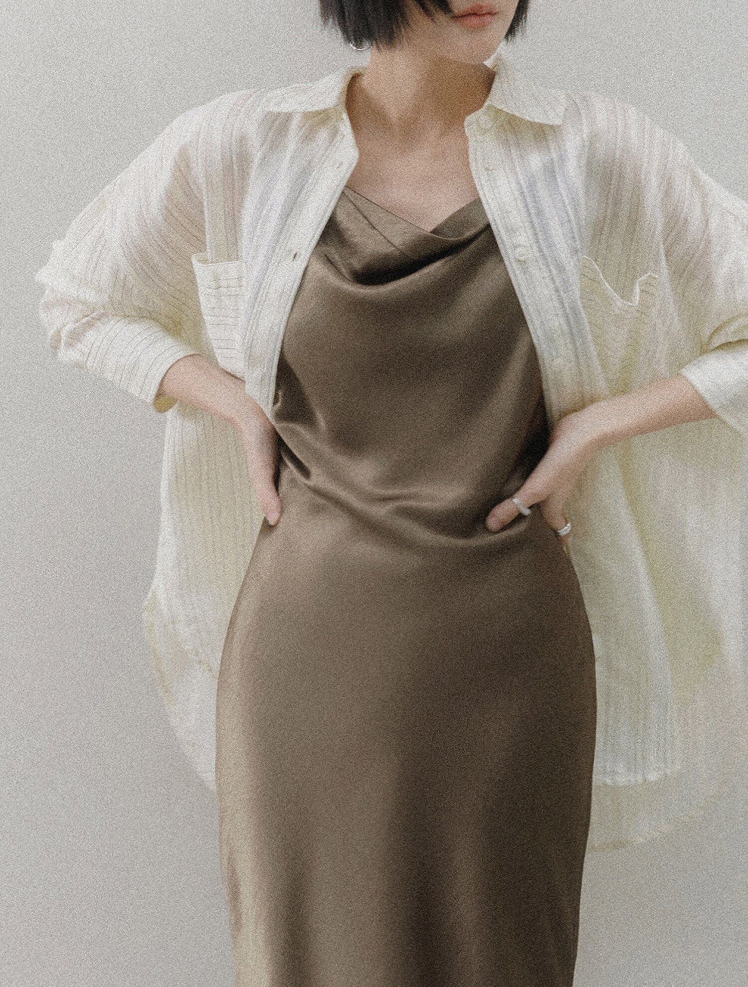 MEMUA Sheerum Wrinkle Striped Shirt (Ivory)