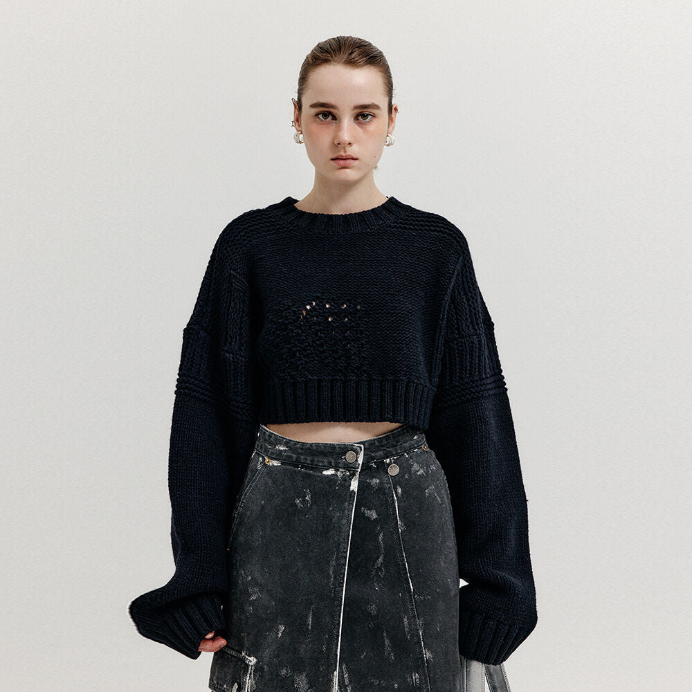 EENK XRI Fisherman Knit Crop Pullover - Black