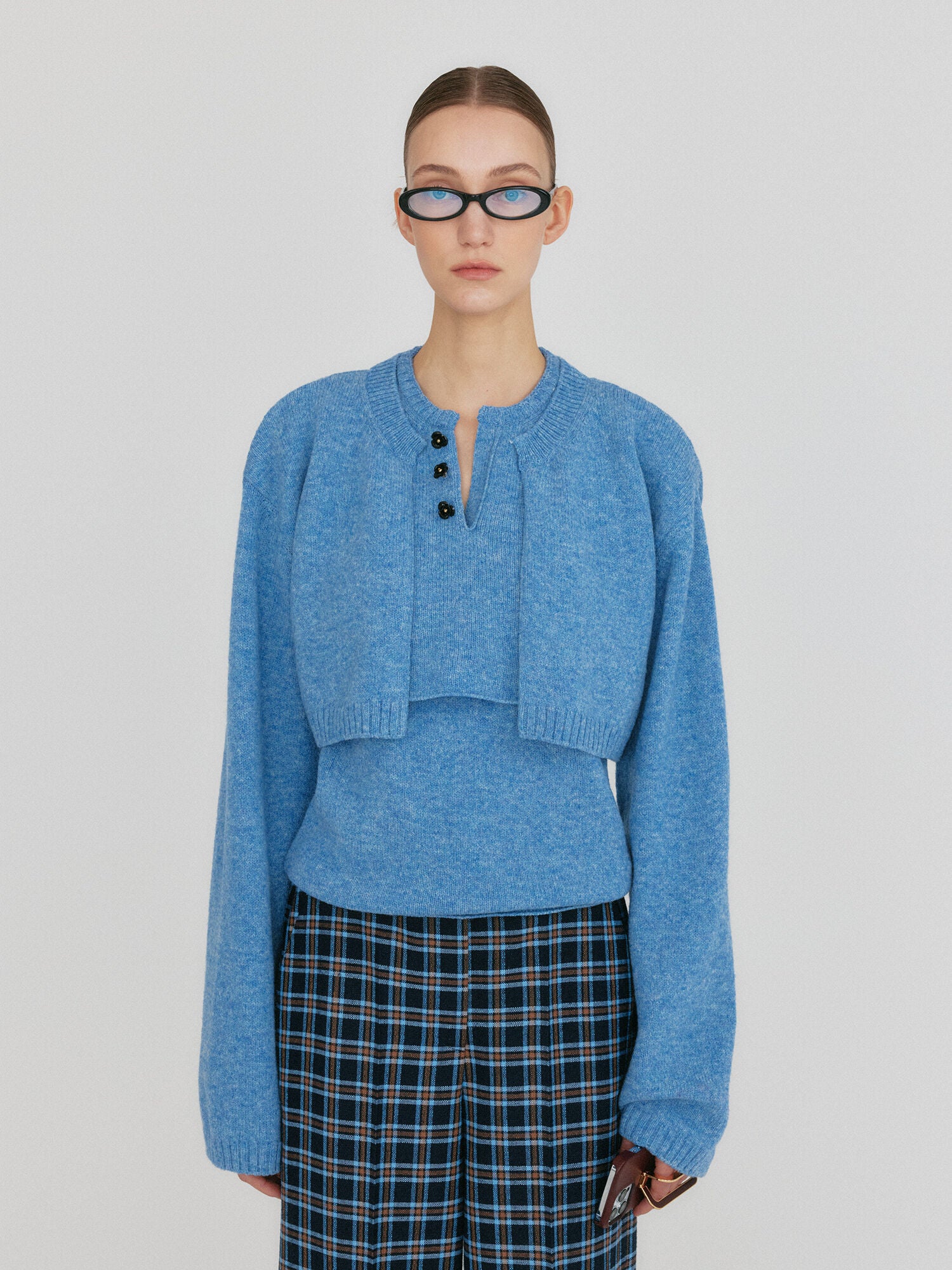 EENK ZONNE Cropped Knit Cardigan - Blue