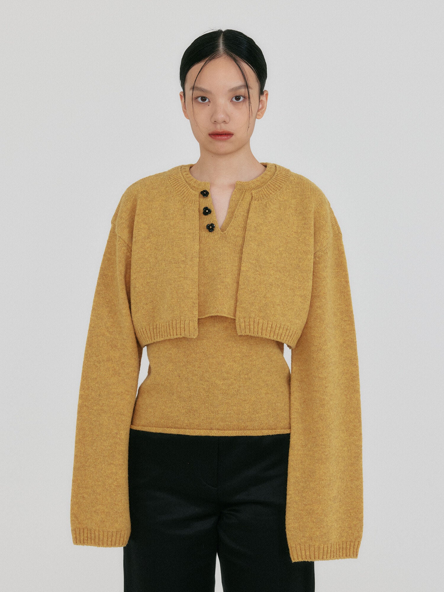 EENK ZONNE Cropped Knit Cardigan - Mustard