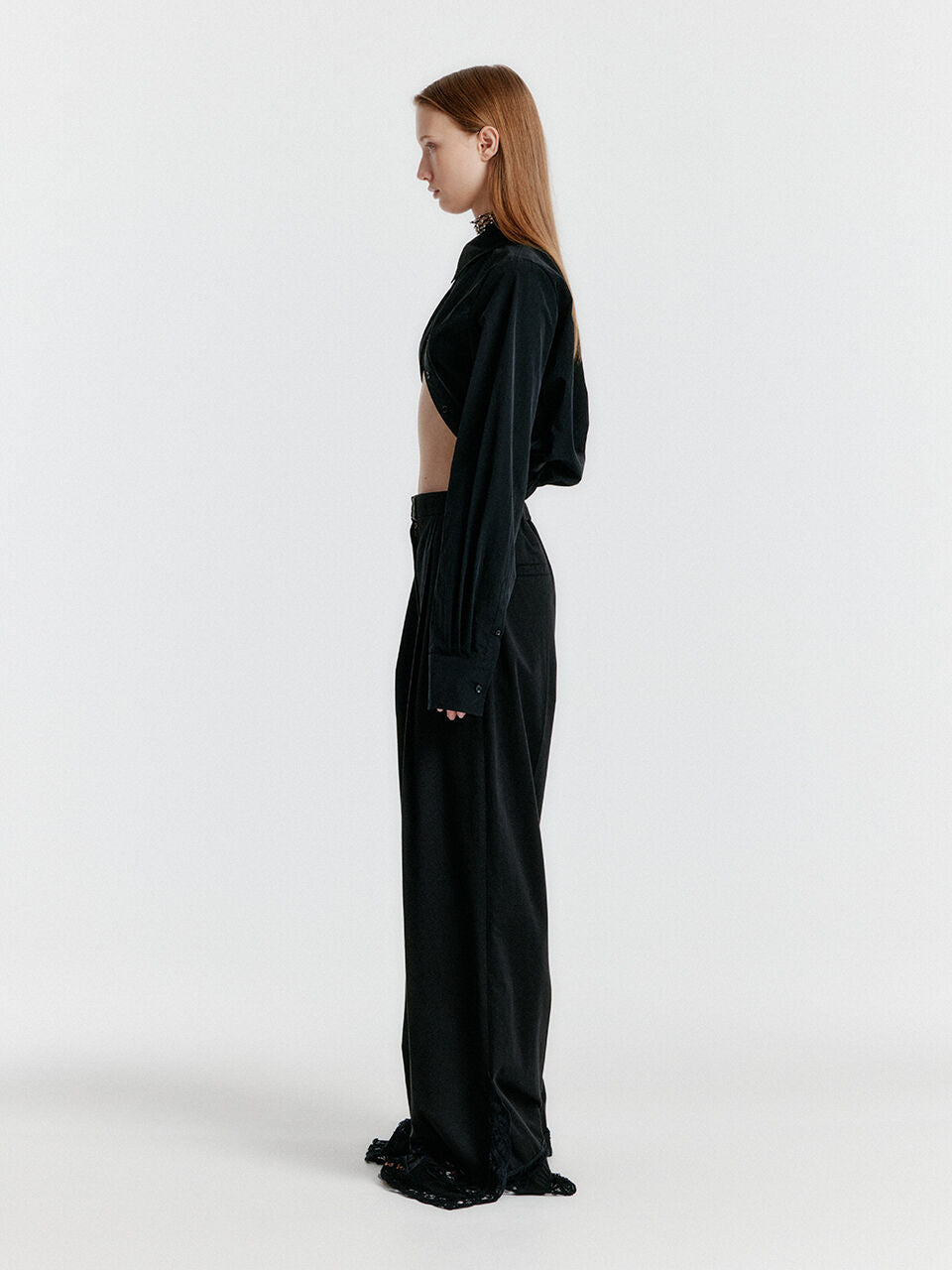 EENK YERI Side-slit Lace-trim Pants - Black