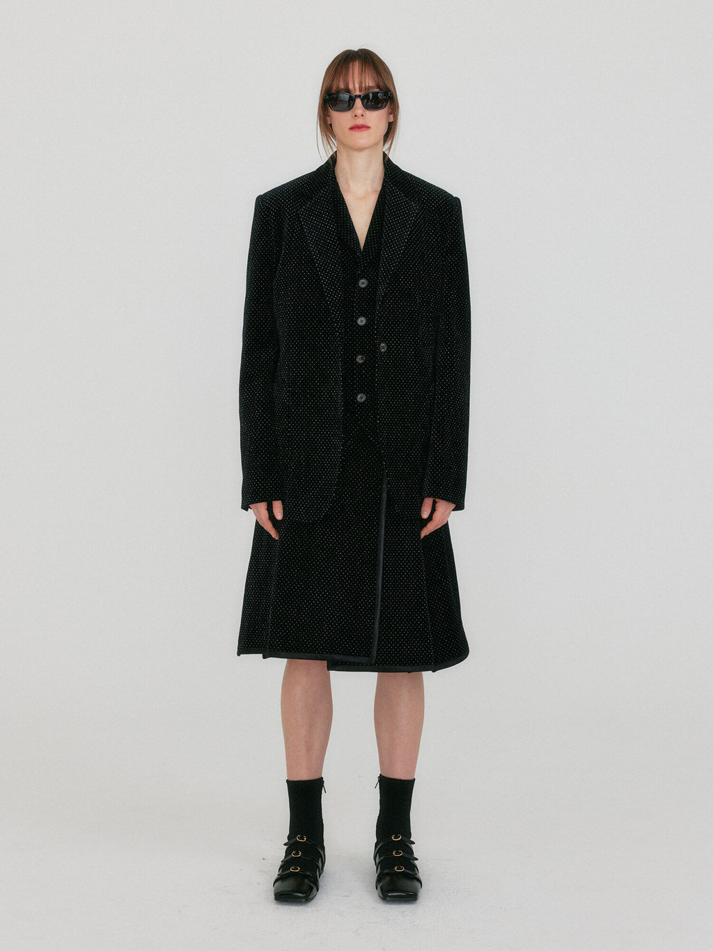 EENK ZAKIT Single-Breasted Blazer with Brooch - Black Velvet