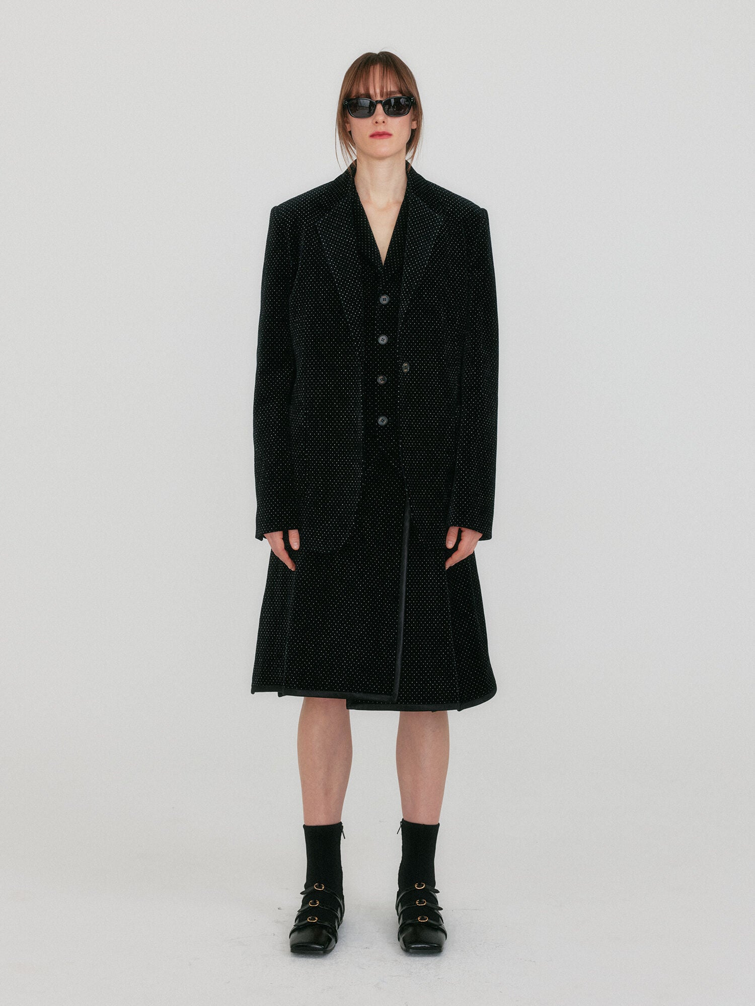 EENK ZAKIT Single-Breasted Blazer with Brooch - Black Velvet