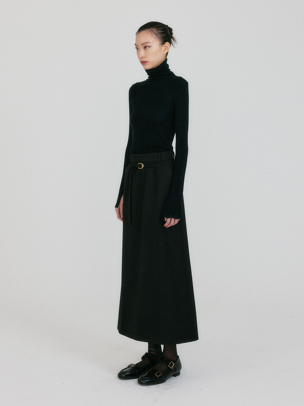 EENK ZIAH High Neck Knit Top - Black