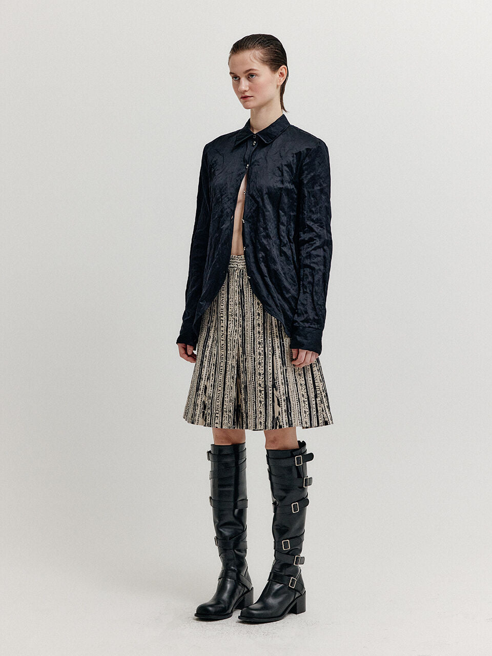 EENK EENK XOVEL Pintucked Skirt - Black/Beige