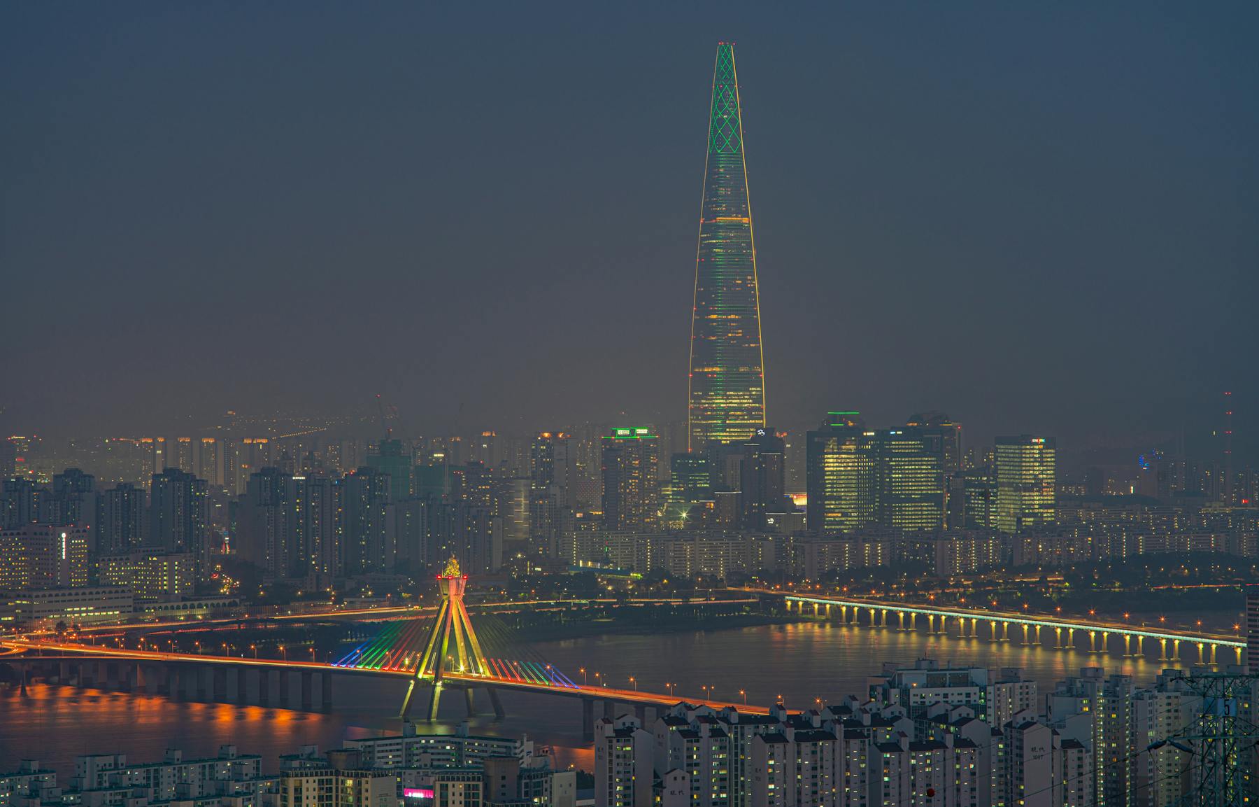Seoul cityscape at dusk — Seoul Selects